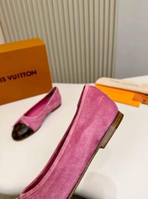 wholesale quality louis vuitton women shoes model no. 563